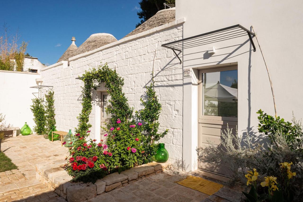 Trulli In Corte อัลเบโรเบลโล ภายนอก รูปภาพ