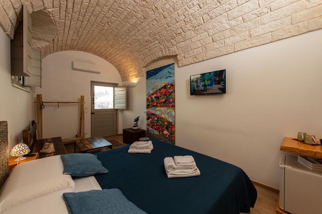 Trulli In Corte อัลเบโรเบลโล ภายนอก รูปภาพ