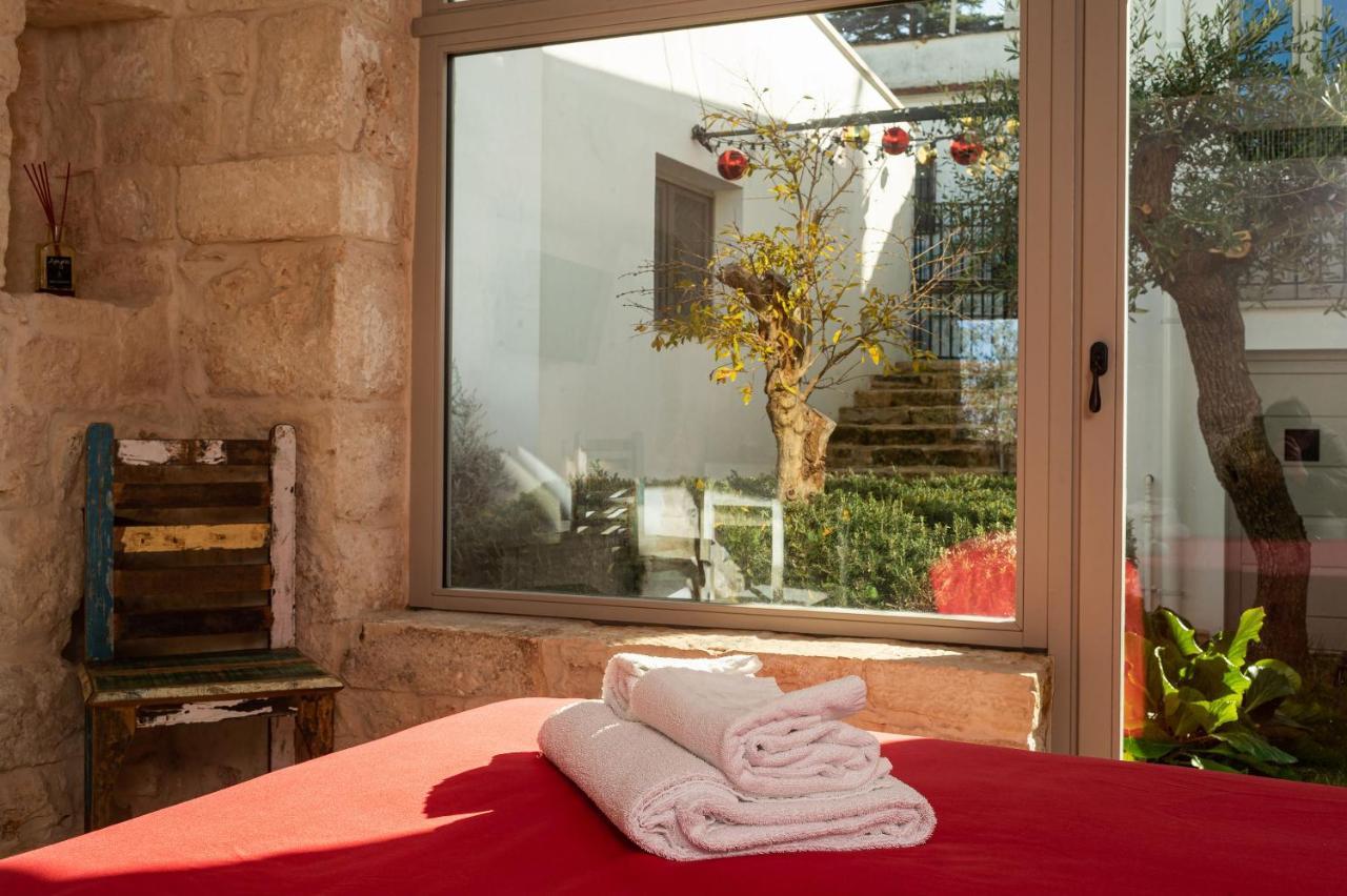 Trulli In Corte อัลเบโรเบลโล ภายนอก รูปภาพ