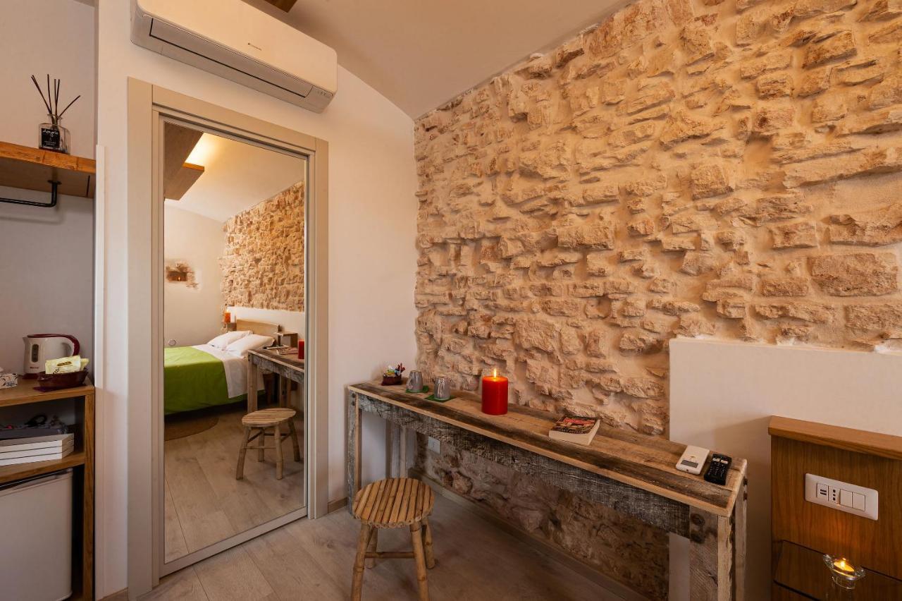 Trulli In Corte อัลเบโรเบลโล ภายนอก รูปภาพ